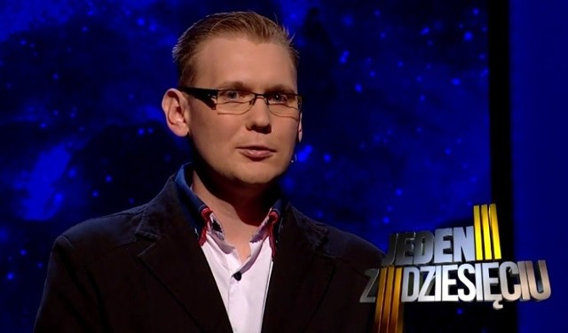 Pińczowianin Dariusz Fijałkowski w wielkim finale teleturnieju "Jeden z dziesięciu".