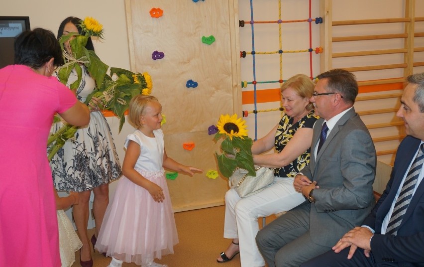 Libiąż. Otwarto nowe przedszkole w Libiążu. Znajdzie się tam miejsce dla 115 dzieci [ZDJĘCIA]