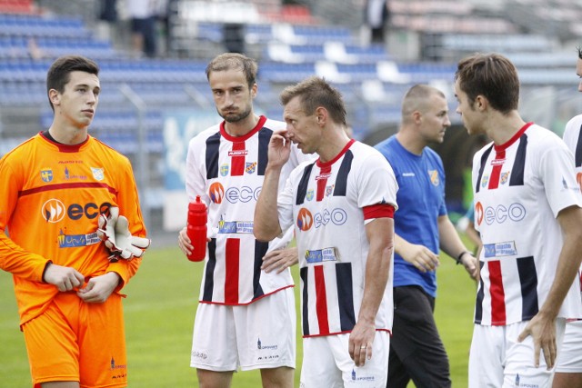 Piłkarze Odry Opole pozostali na zimę liderami III ligi.