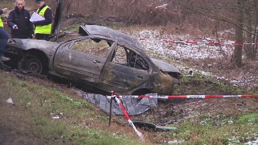 Śmiertelny wypadek w Osieku, 25.01.2015. Renault spłonęło...