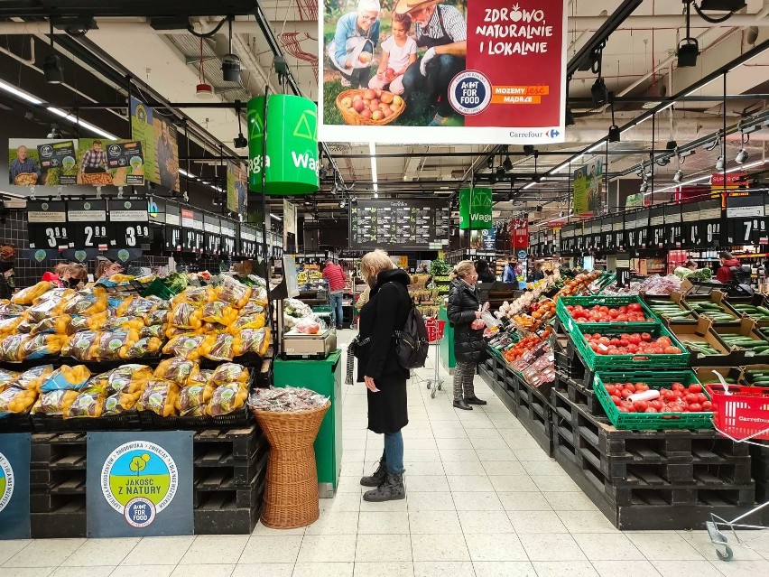 W niedzielę 6 grudnia sklepy zostaną otwarte? Będzie protest przed Sejmem