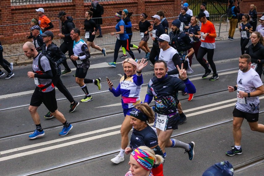 17 października poznański półmaraton ukończyło prawie 5 tys....