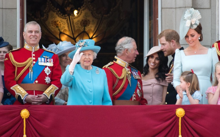 Książę Andrzej i Pałac Buckingham zapewniają, że oskarżenia...