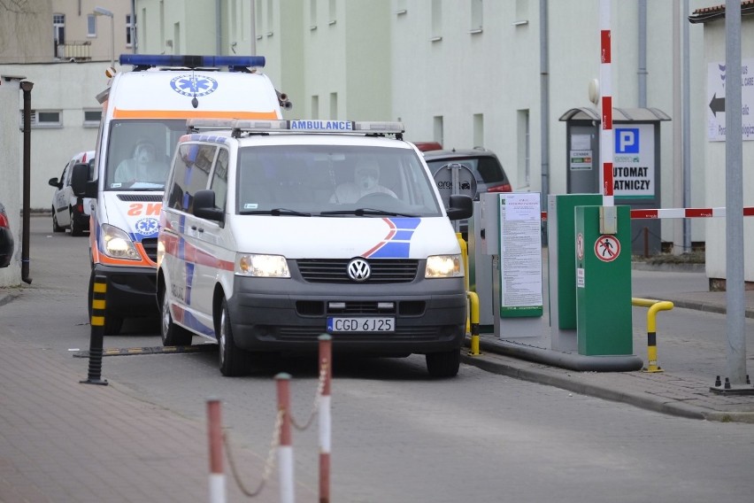 Trwa ewakuacja w Szpitalu Miejskim w Toruniu. Dwudziestu...