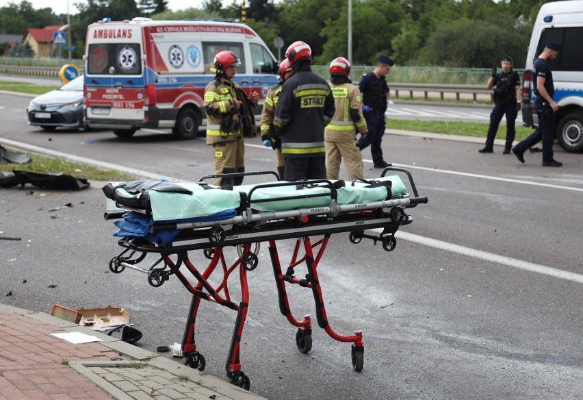 5 osób rannych w wypadku na obwodnicy Przemyśla. Zderzyły się dwie osobówki [ZDJĘCIA, WIDEO]