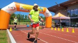 64-letni Sanyaja Jaraszek z Nysy przebiegł 113 kilometrów w ciągu 12 godzin. Był najlepszy w swojej kategorii