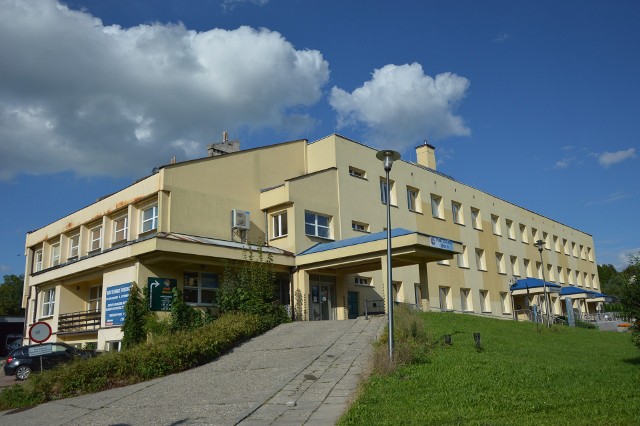 Ośrodek zdrowia w Wieliczce zostanie rozbudowany o część modułową, która powstanie za siedzibą przychodni. Kosztowna inwestycja rozpoczęła się w ubiegłym tygodniu