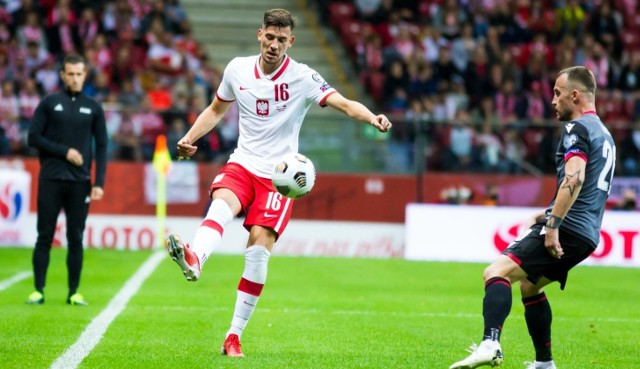 Jakub Moder zagra od pierwszej minuty w FA Cup.