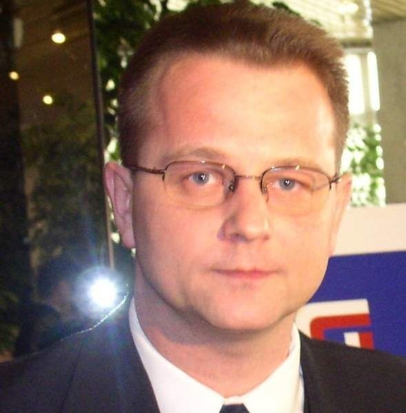 Robert Siejka, szef Sojuszu Lewicy Demokratycznej w Kielcach: - Samo SLD się zużyło. Pożądane byłoby zjednoczenie całej centrolewicy i nowy szyld.