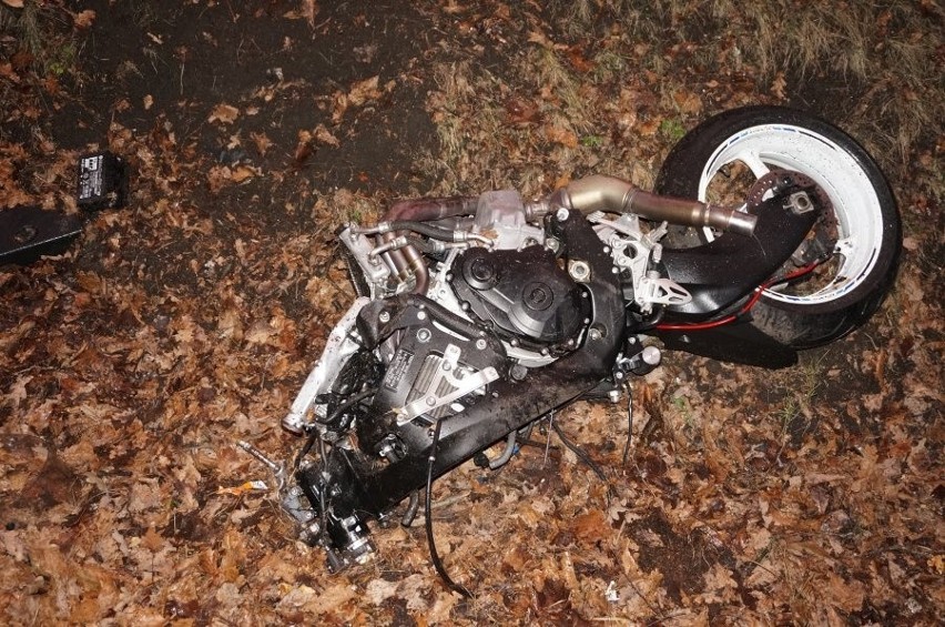 Wypadek motocyklisty w Kaletach na trasie DW 908