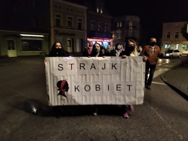 Strajk kobiet w Łasinie w powiecie grudziądzkim. Trzeci...