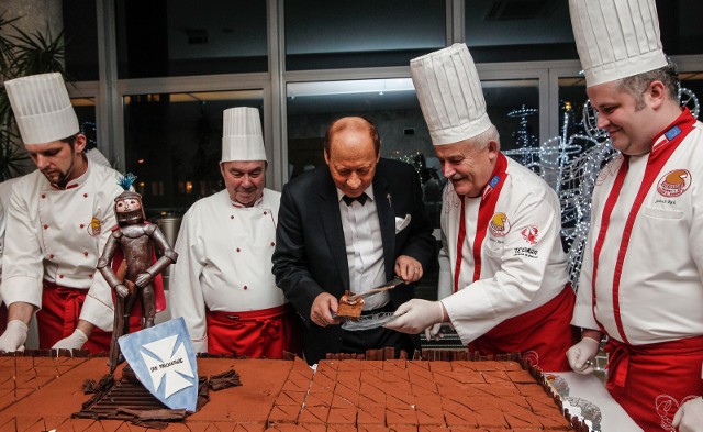 Cukiernicy z cukierni Cukiernia Julian Orłowski & Kazimierz Rak w Rzeszowie po raz kolejny zostali zaproszeni do przygotowania tortu okolicznościowego