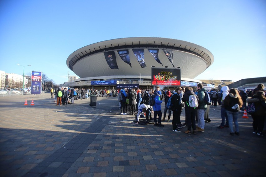 IEM 2017 Katowice. Gigantyczne kolejki pod Spodkiem