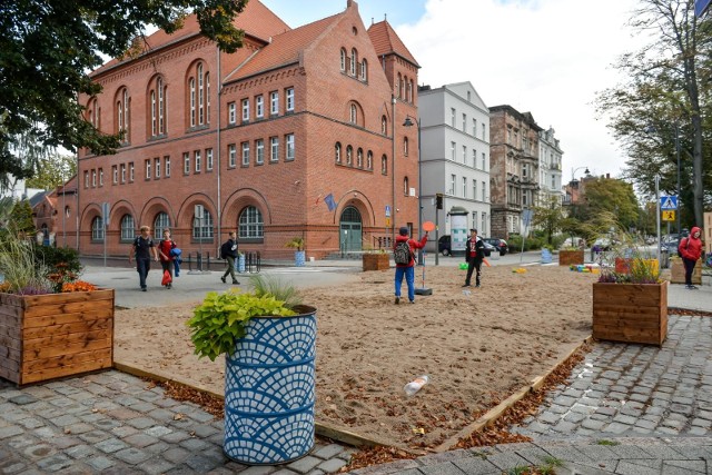 Plaża na skrzyżowaniu ulic Jaskółczej, Śluzy i Jałmużniczej w Gdańsku