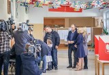 Wybory samorządowe 2018 w Trójmieście. Donald Tusk wraz z rodziną zagłosował w Sopocie [zdjęcia]