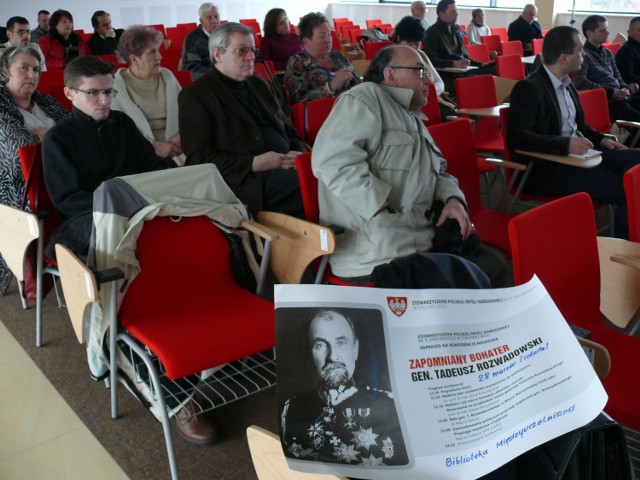 Konferencja poświęcona generałowi Tadeuszowi Rozwadowskiemu, bohaterze Bitwy Warszawskiej z 1920 roku.