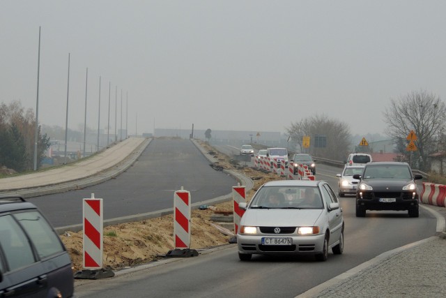 Od ubiegłego roku trwa rozbudowa ul. Łódzkiej od ul. Lipnowskiej do ul. Zdrojowej, która stanowi fragment drogi krajowej nr „91”.
