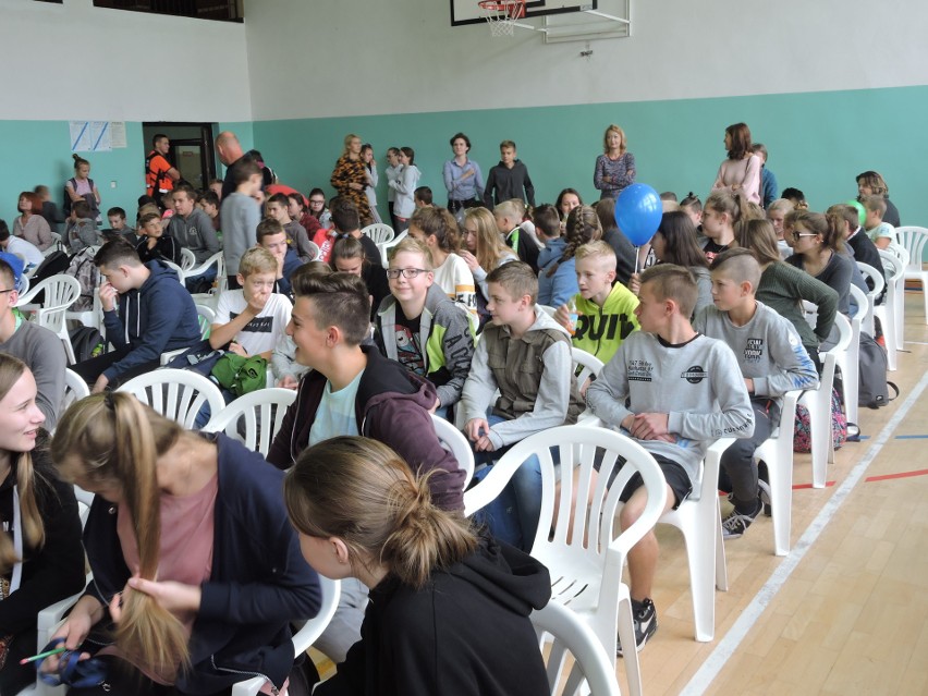 Stary Lubotyń. Kampania antynarkotykowa w szkole [ZDJĘCIA, WIDEO]