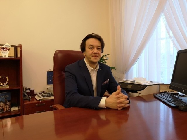 Piotr Kozłowski, burmistrz miasta i gminy Kozienice został Samorządowcem Roku 2022 w powiecie kozienickim