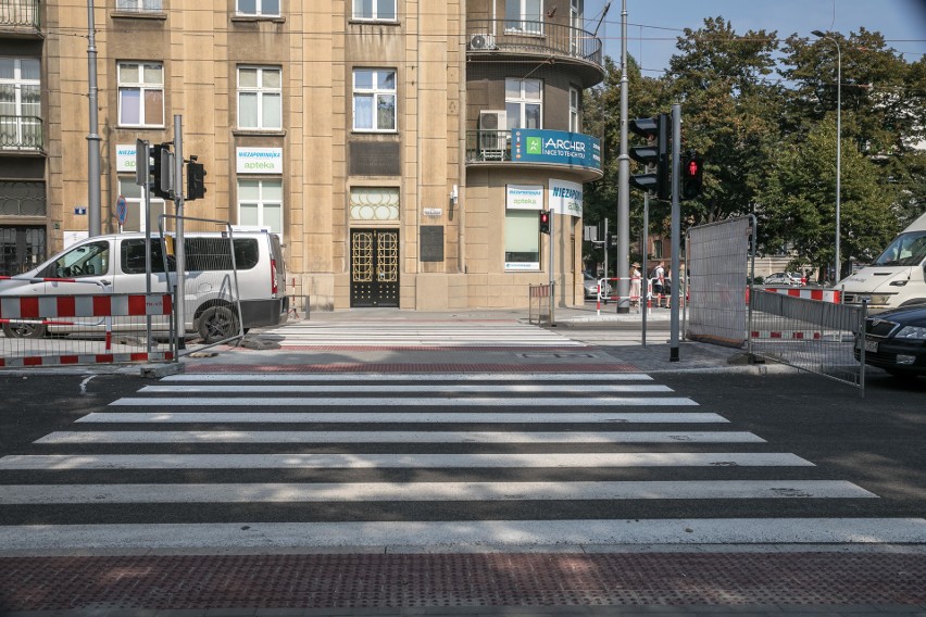 Kraków. Od soboty samochody wracają na Królewską. Pojadą też autobusy, na tramwaje jeszcze poczekamy