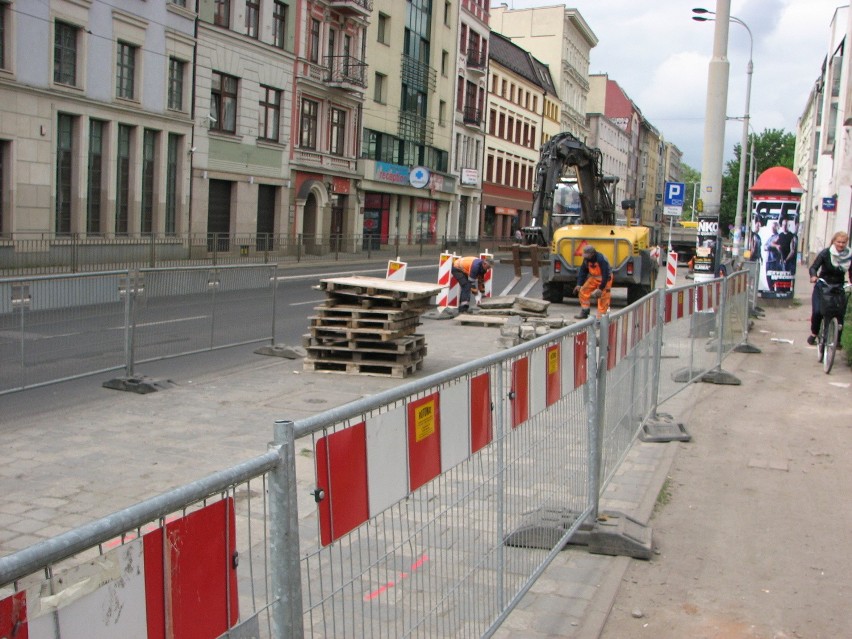 Wrocław: Rozpoczęli budowę nowej ścieżki rowerowej w centrum. Są utrudnienia