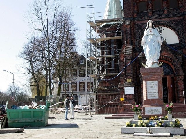 Od powstania, czyli od 1893 roku, kościół nie przechodził żadnych poważnych remontów. Teraz dzięki 4 mln złotych ma zostać niemal w całości odnowiony. Zakończenie prac zaplanowano na 15 października 2012 roku.