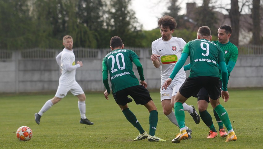 KS Zaczernie pokonał u siebie Orła Wólka Niedźwiedzka 2:0.