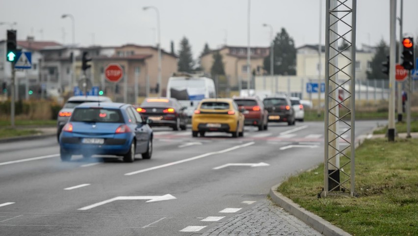 Na skrzyżowaniu al.Havla i al. Armii Krajowej zbudowany...