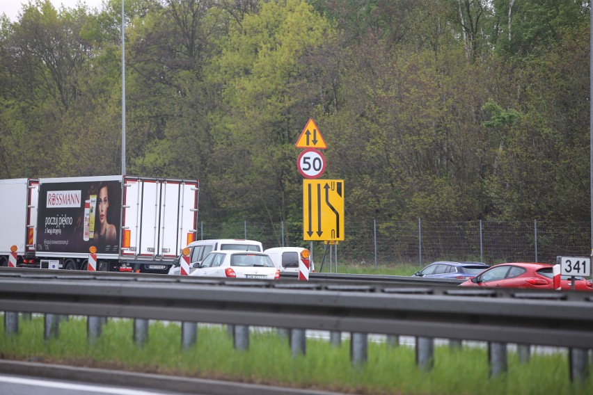 Olbrzymie korki na autostradzie A4 w kierunku Krakowa....