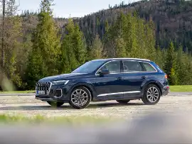 Odświeżone Audi Q7 2024. Pierwsza jazda, zmiany, dane techniczne, ceny i wyposażenie