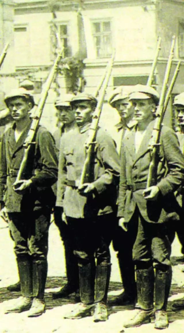 Oddział powstańców śląskich z Rybnika, 1922 rok. Dlaczego po tylu latach wciąż tak niewiele wiemy o tamtych bohaterach?