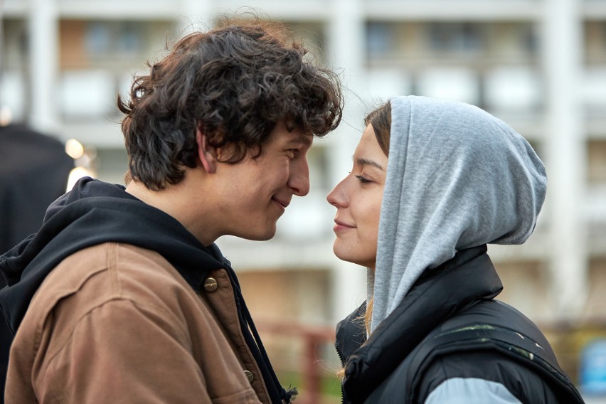 "Zadra" - pierwszy polski film o dziewczynie-raperce trafi do kin w piątek 10 marca 