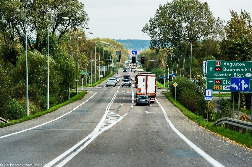 W planie jest także budowa dwóch estakad. Jedna znajdować...