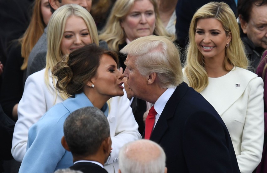 Trump złożył ślubowanie [INAUGURACJA NA ŻYWO] Zaprzysiężenie 45. prezydenta USA [PRZEMÓWIENIE]