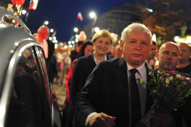 - Czas na owacje będzie 25 października &#8211; mówił entuzjastycznie witany prezes partii Jarosław Kaczyński.