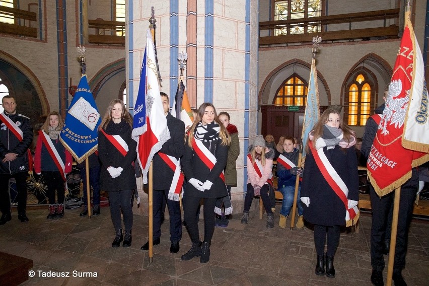 Stargard bez prezydenta. Ostatnie pożegnanie: msza w kolegiacie, kondukt żałobny, pogrzeb [zdjęcia]