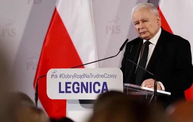 Jarosław Kaczyński w Legnicy: Na czele państwa europejskiego mają stać Niemcy. Jeżeli takie państwo powstanie, to siła Niemiec byłaby w skali globalnej. Z naszej perspektywy jest to wejście pod niemiecki but, a tak się żyje źle i na tym się traci.