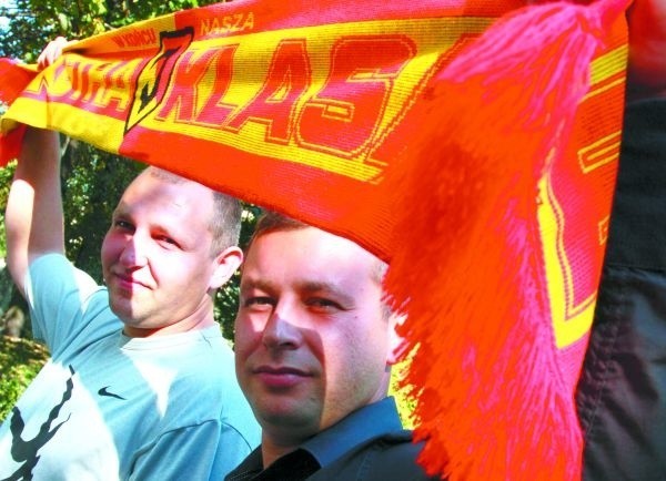 Michał Wilczyński (z prawej) i Michał Makuła sami są fanami Jagi. Teraz czeka ich praca z kibicami żółto-czerwonych