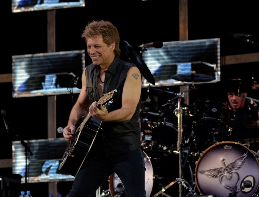 Koncert Bon Jovi na PGE Arenie Gdańsk za nami. Były flagi, koszulki i... oświadczyny ZDJĘCIA, WIDEO