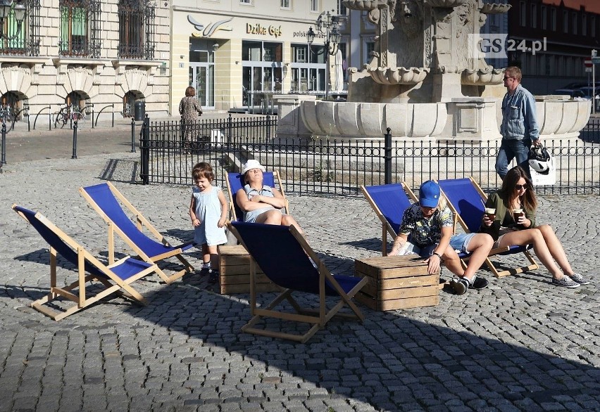 Plac Orła Białego bez aut, czyli trwa test nowej organizacji 