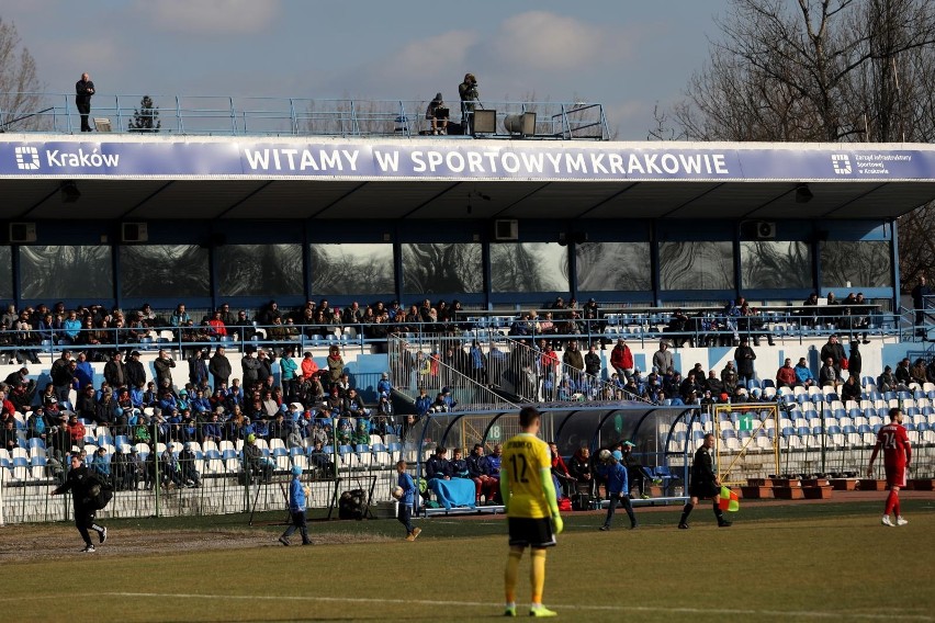 Kraków. Hutnik przejął boisko, halę sportową i planuje budowę nowego stadionu