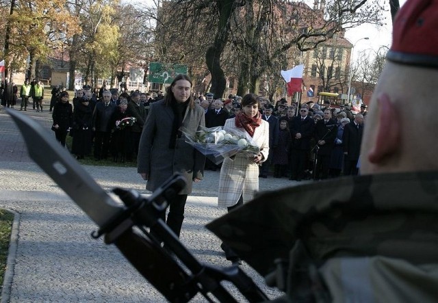 Migawka z uroczystości pod Pomnikiem Powstańców Wielkopolskich