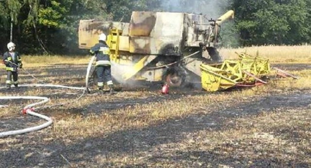 Kombajnu uległ znacznemu uszkodzeniu