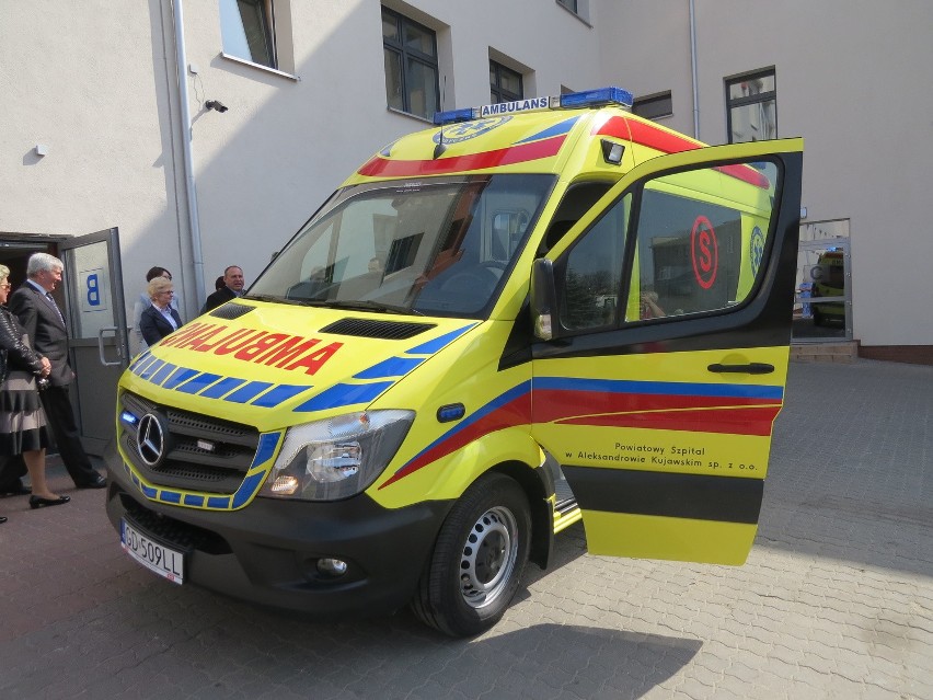 Dostawca przygotował ambulans do natychmiastowej pracy
