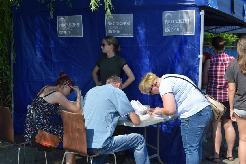 Akcja "Zaszczep się na weekend" w Sępólnie Krajeńskim...