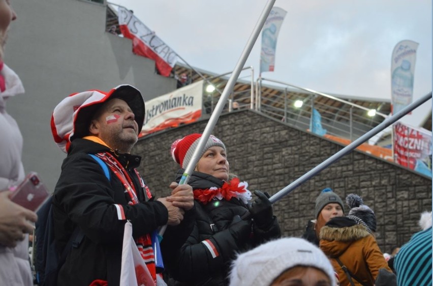 Kamil Stoch na drugim miejscu. Puchar Świata wygrywa Kobayashi WIDEO+ZDJĘCIA