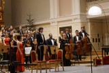 Oklaski dla Sinfonietty Polonii i solistów
