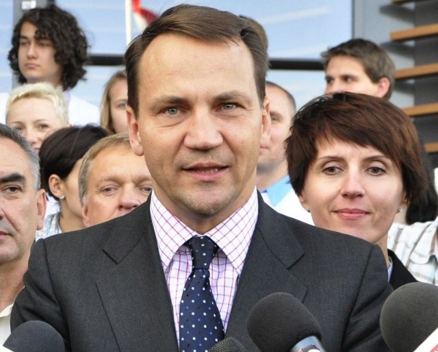 W piątek Radosław Sikorski, minister spraw zagranicznych, zobaczył nowopowstałe Centrum Przetwarzania Danych w Radomiu