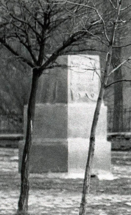 Rok 1922: plac Sobieskiego z Pomnikiem Wolnej Polski