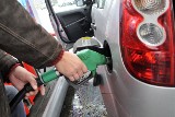 Ceny paliw. Ile kosztuje paliwo? Sprawdzamy po ile tankują kierowcy 10 marca 2022 roku 